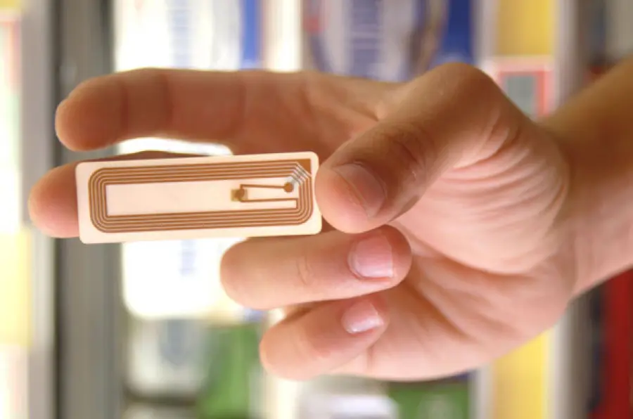 L'RFID entra nel tessile