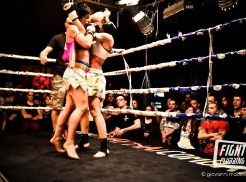 Ritorna a Bologna la notte del Fight Clubbing