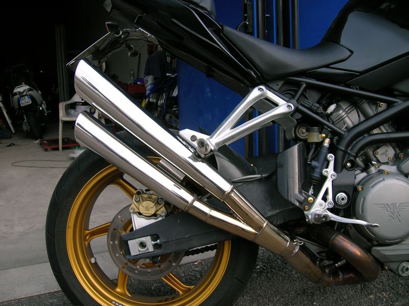 Marmitte su misura: qualità e durata per prodotti artigianali