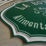 Insegne artistiche in lamiera smaltata